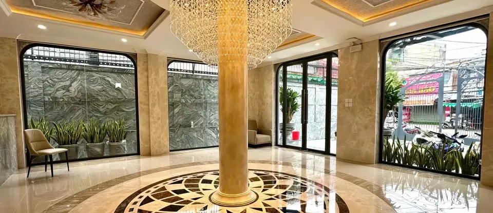 水晶燈 高級感十足的 大廳
