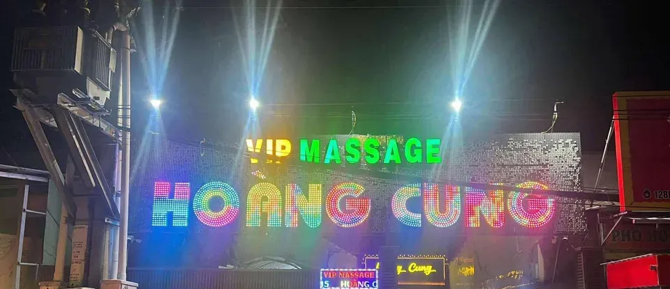Hoàng Cung 按摩(富國島)